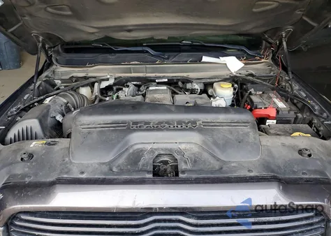 2022 Ram 2500 Laramie z USA, uszkodzony, nr VIN 3C6UR5NLXNG324638